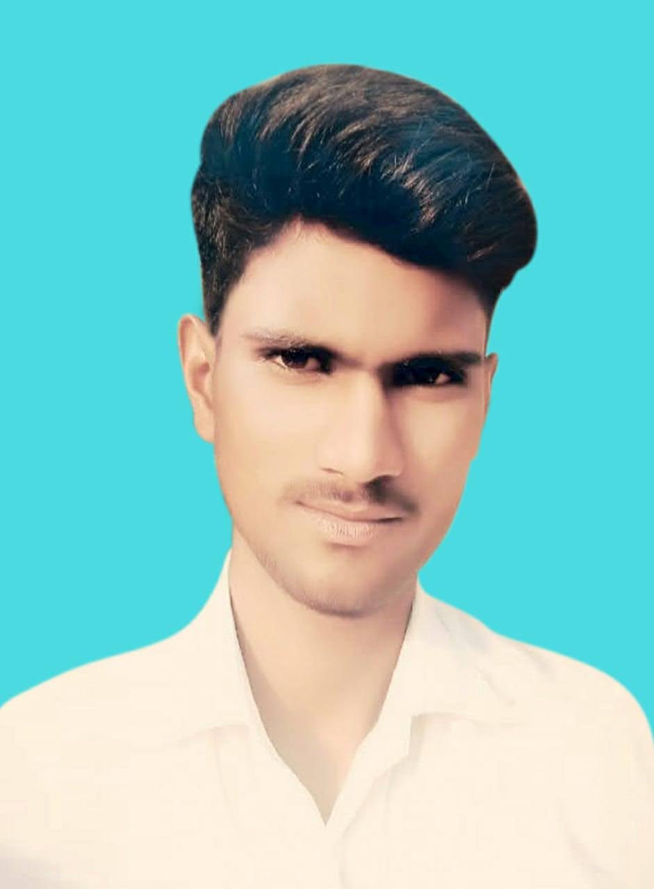 student image - DEEPU SAXENA 