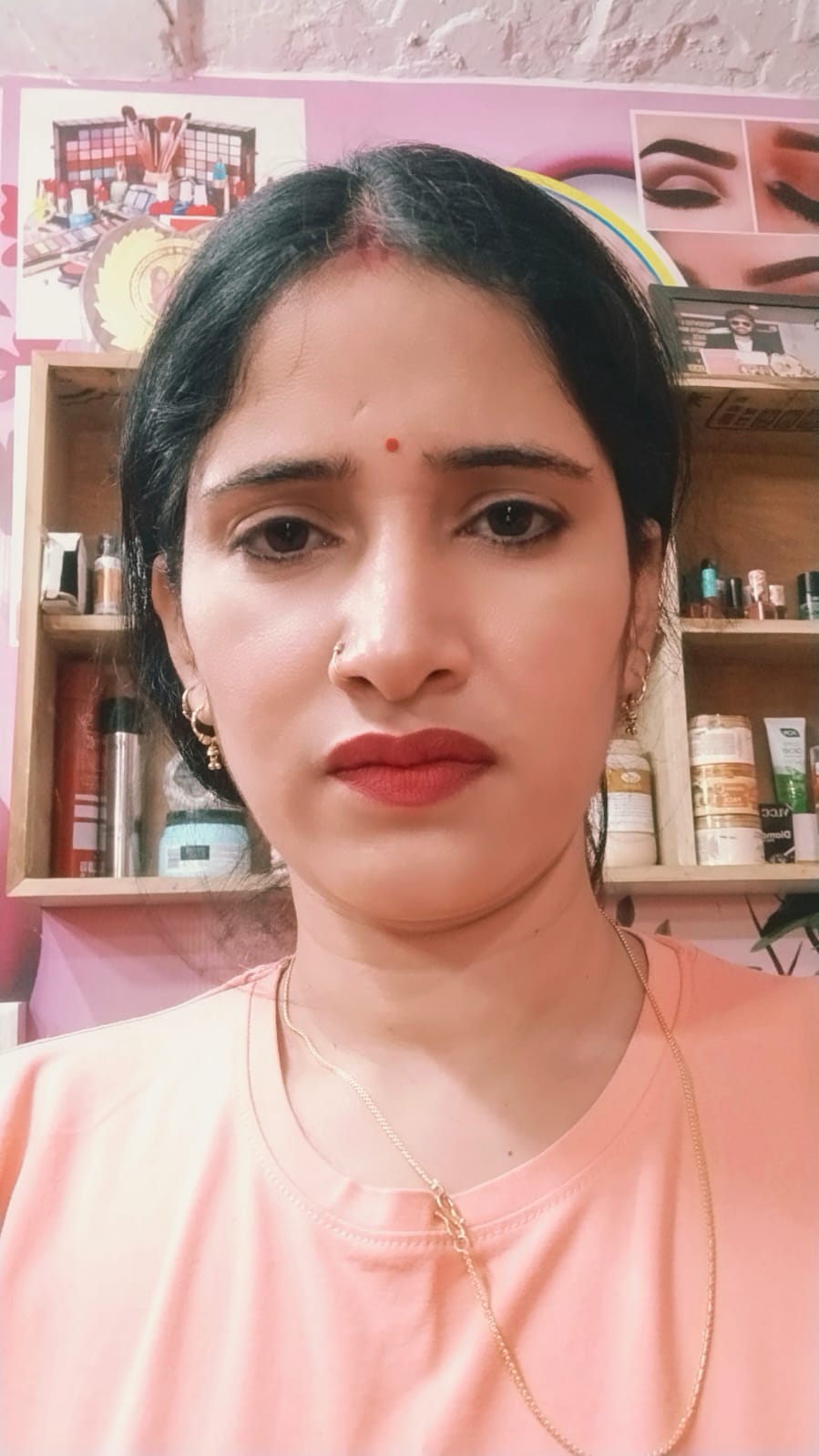 NISHA BEAUTY PARLOUR