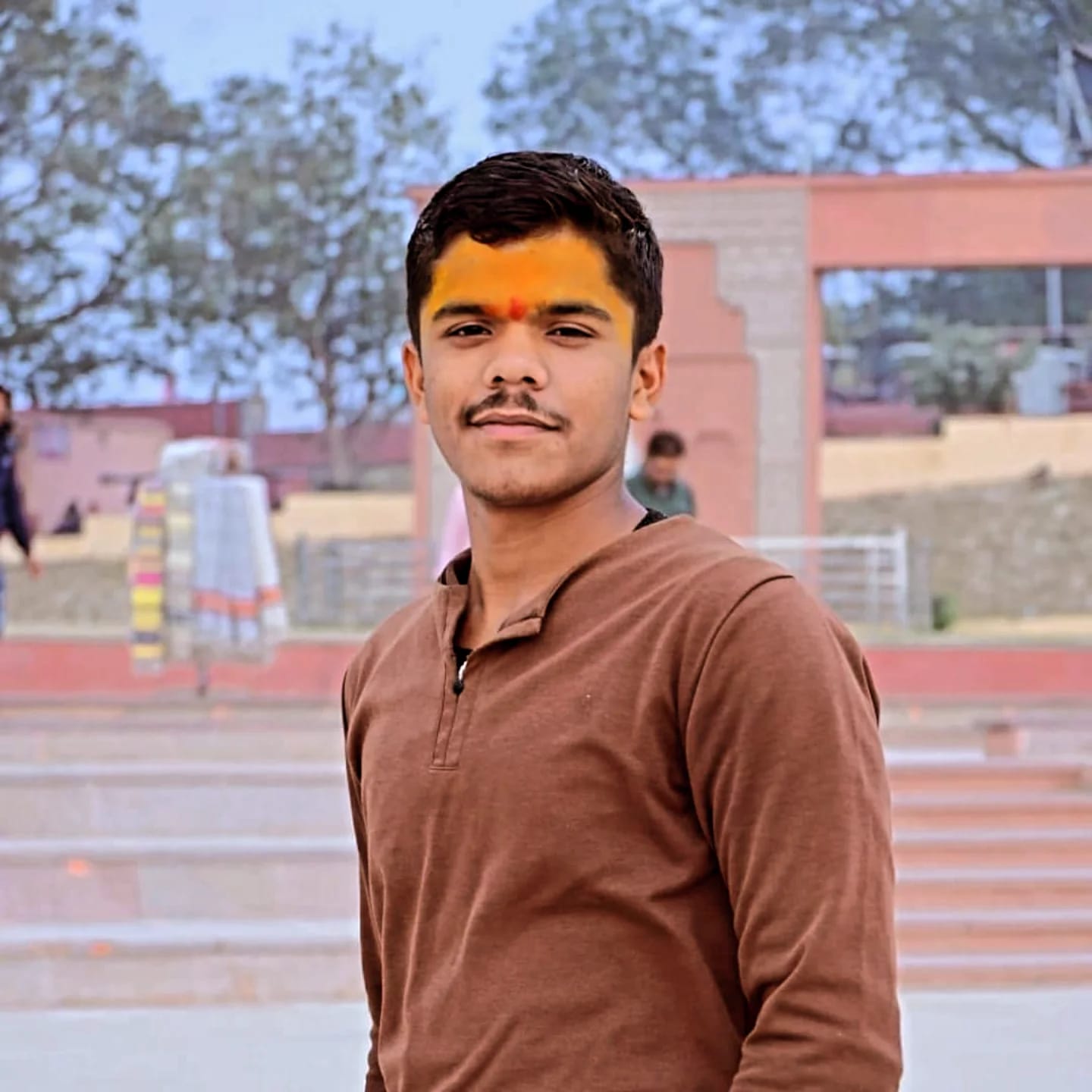 VIVEK MISHRA